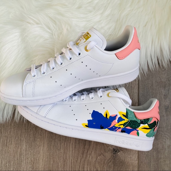 NWT Adidas Stan Smith Women’s Shoes - Picture 9 of 11